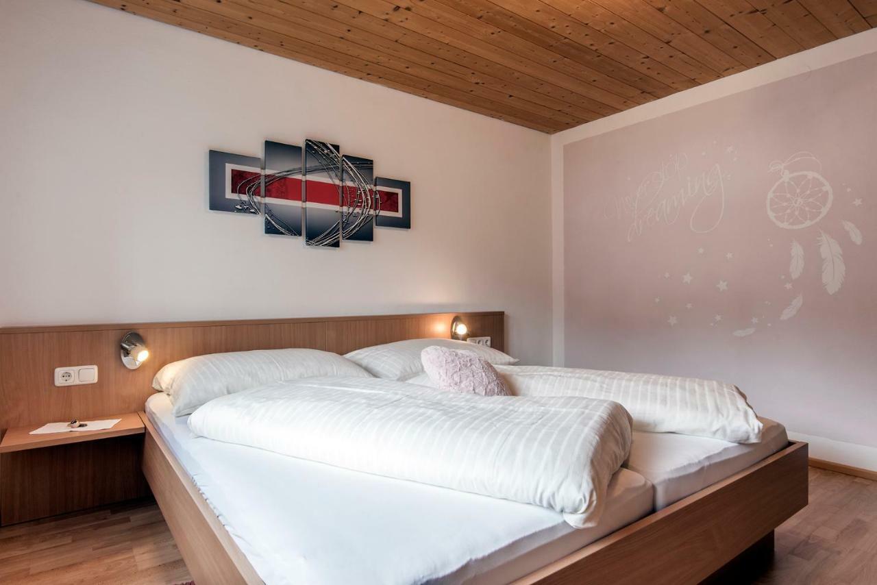 Haus Ambiatscha Apartment Sankt Gallenkirch Ngoại thất bức ảnh